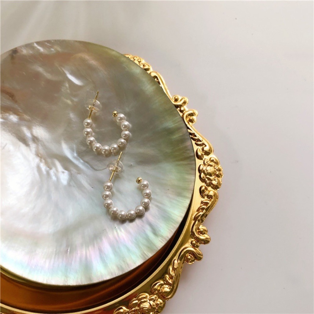 Sterling silver White mini pearl hoops - Picture 2 of 5